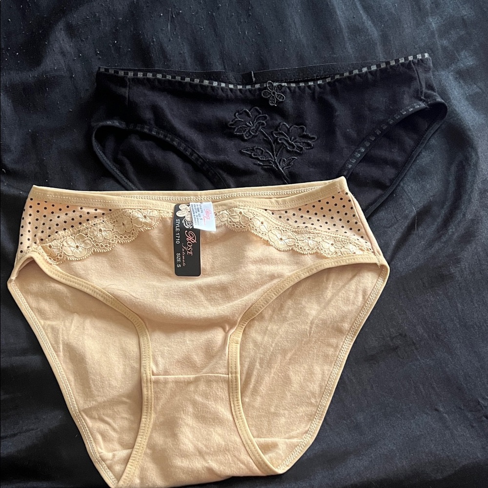 Victoria's Secret Black and Beige Floral and Lace Trim Panties Set